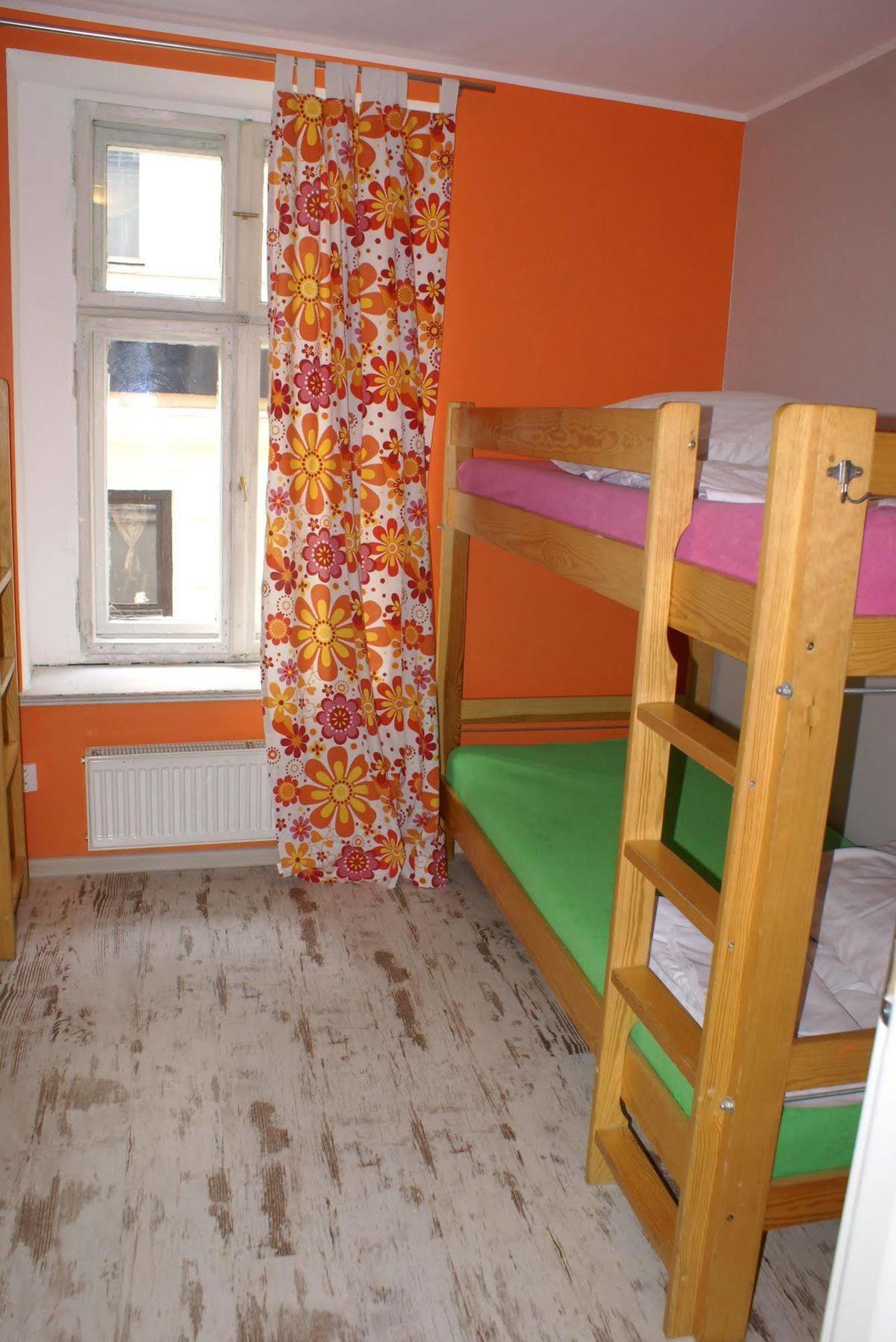 Frolic Goats Hostel Poznaň Exteriér fotografie