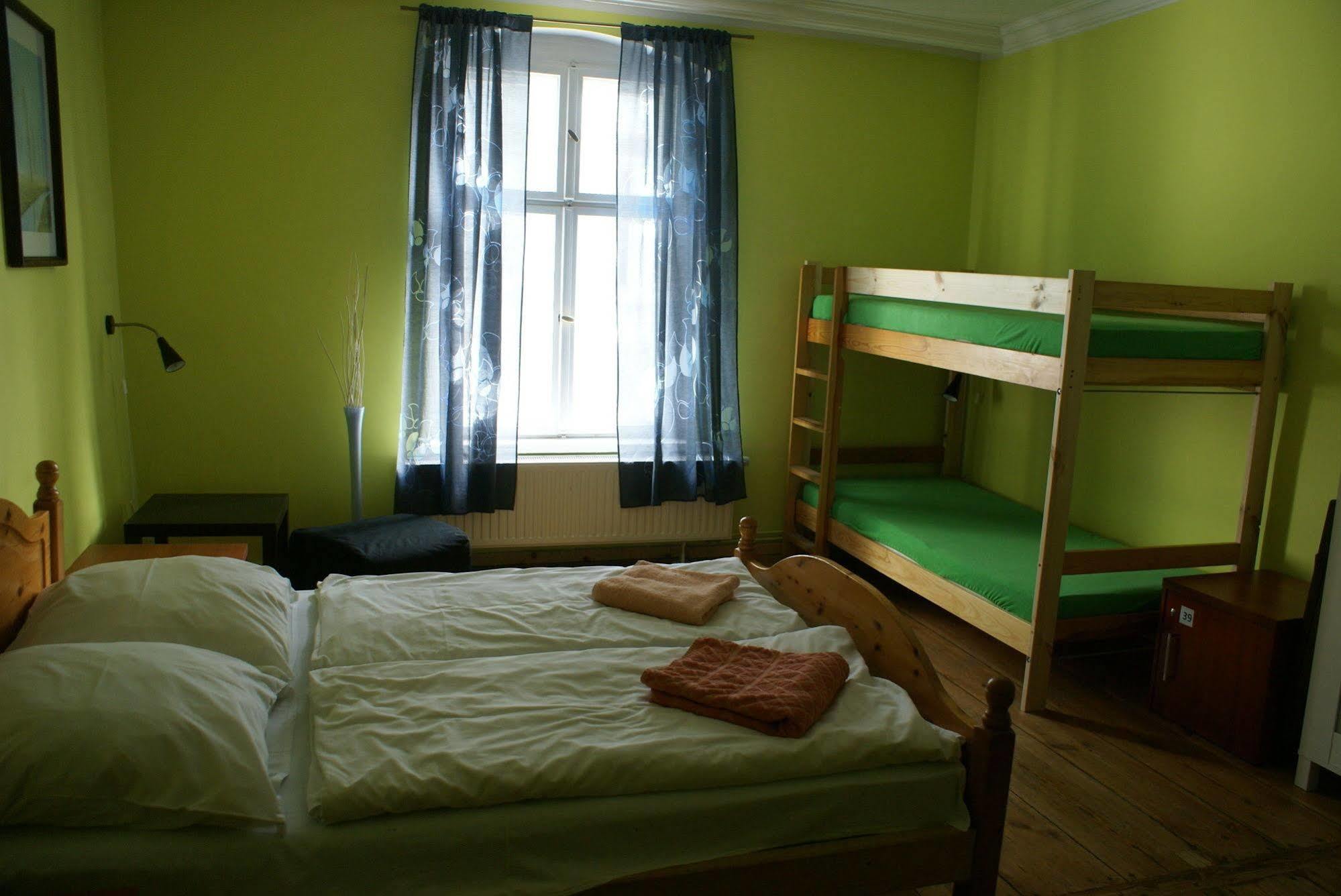 Frolic Goats Hostel Poznaň Exteriér fotografie